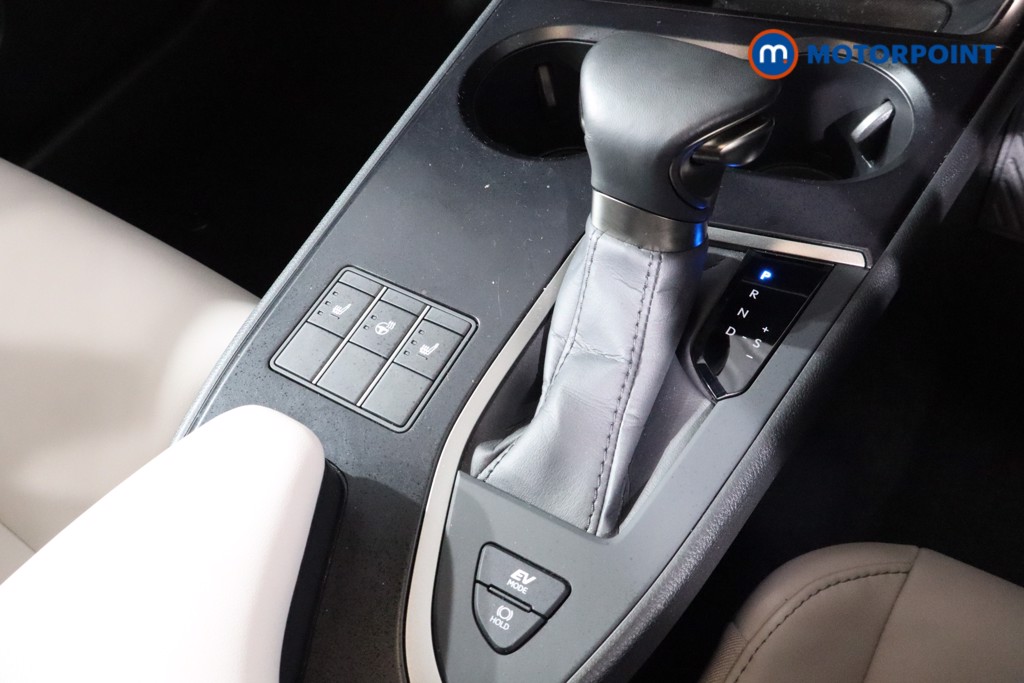 Lexus UX F-Sport Design Automatic Petrol-Electric Hybrid SUV - Stock Number (1538832) - 19th supplementary image
