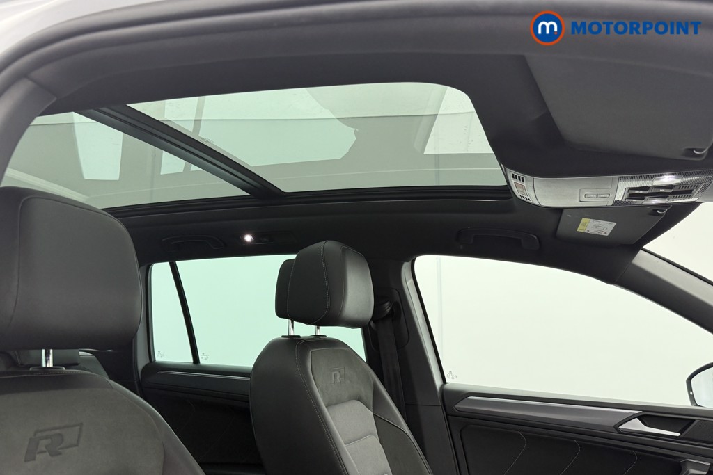 Volkswagen Tiguan R-Line Automatic Diesel SUV - Stock Number (1539004) - 15th supplementary image