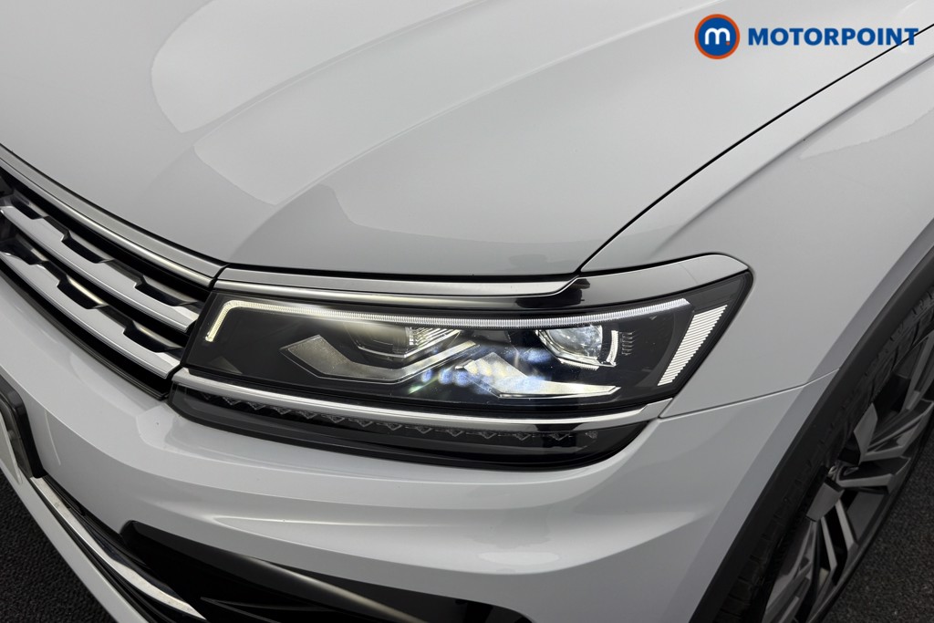 Volkswagen Tiguan R-Line Automatic Diesel SUV - Stock Number (1539004) - 18th supplementary image