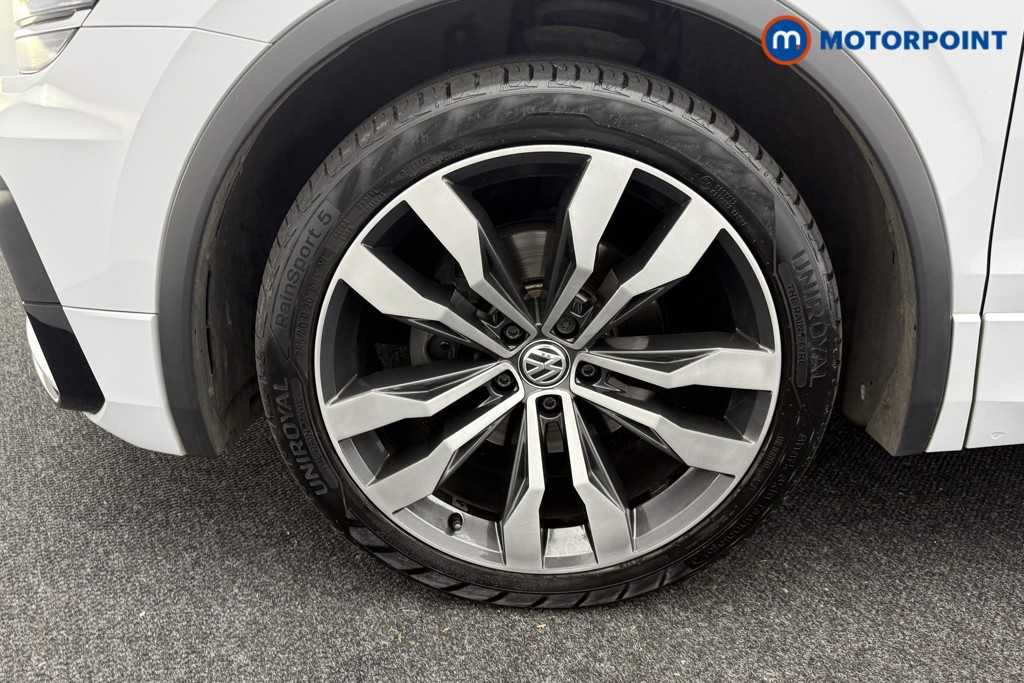 Volkswagen Tiguan R-Line Automatic Diesel SUV - Stock Number (1539004) - 32nd supplementary image