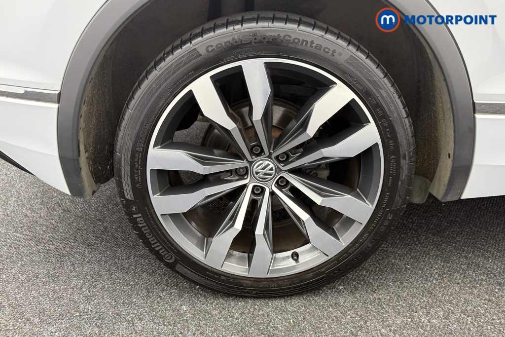 Volkswagen Tiguan R-Line Automatic Diesel SUV - Stock Number (1539004) - 34th supplementary image