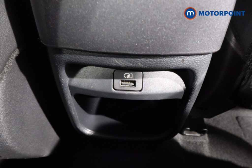 Nissan Juke N-Connecta Automatic Petrol SUV - Stock Number (1539335) - 13th supplementary image