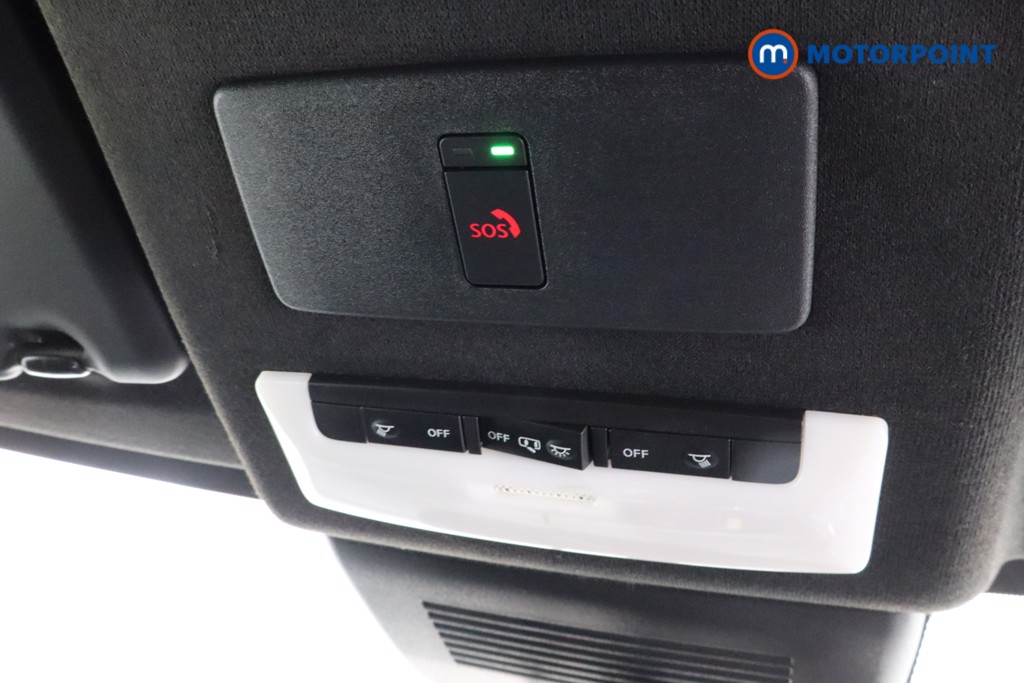 Nissan Juke N-Connecta Automatic Petrol SUV - Stock Number (1539335) - 21st supplementary image