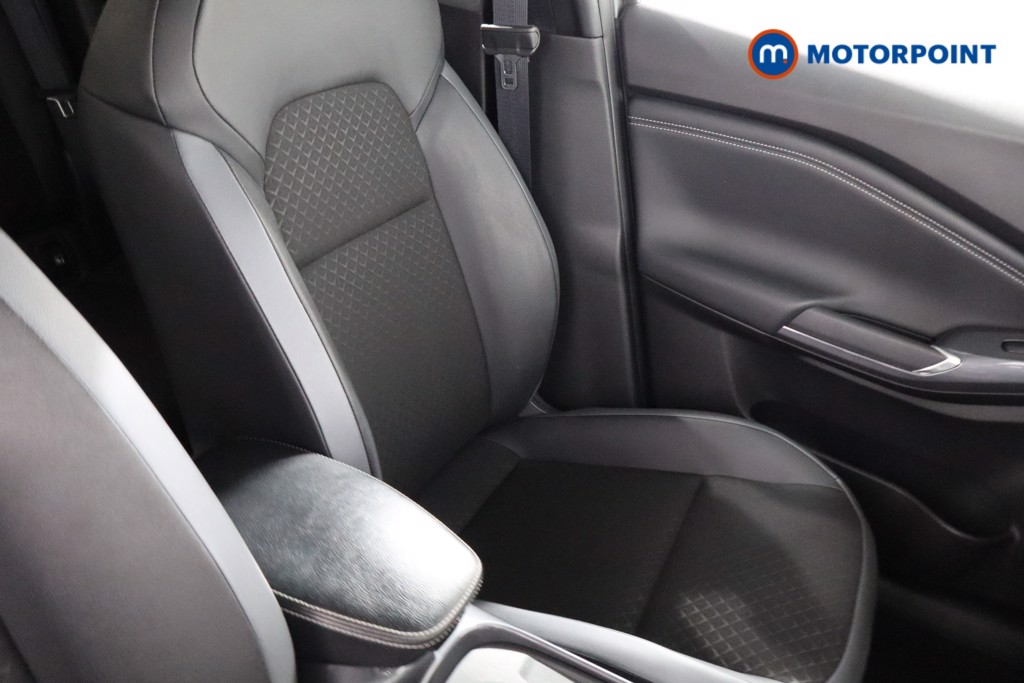 Nissan Juke N-Connecta Automatic Petrol SUV - Stock Number (1539335) - 25th supplementary image