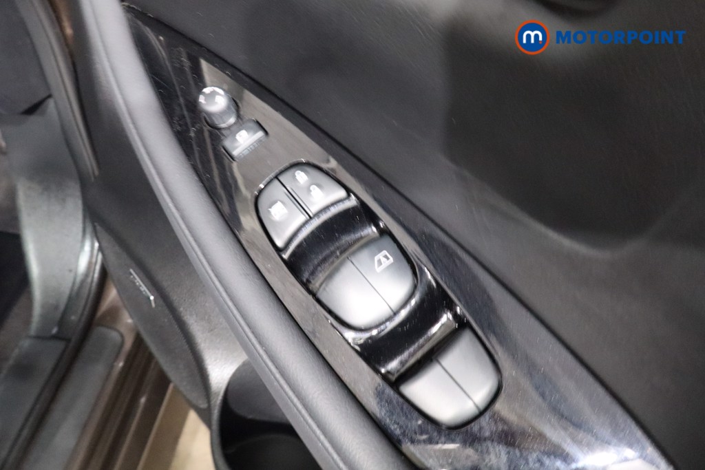 Nissan Leaf Tekna Automatic Electric Hatchback - Stock Number (1539370) - 24th supplementary image