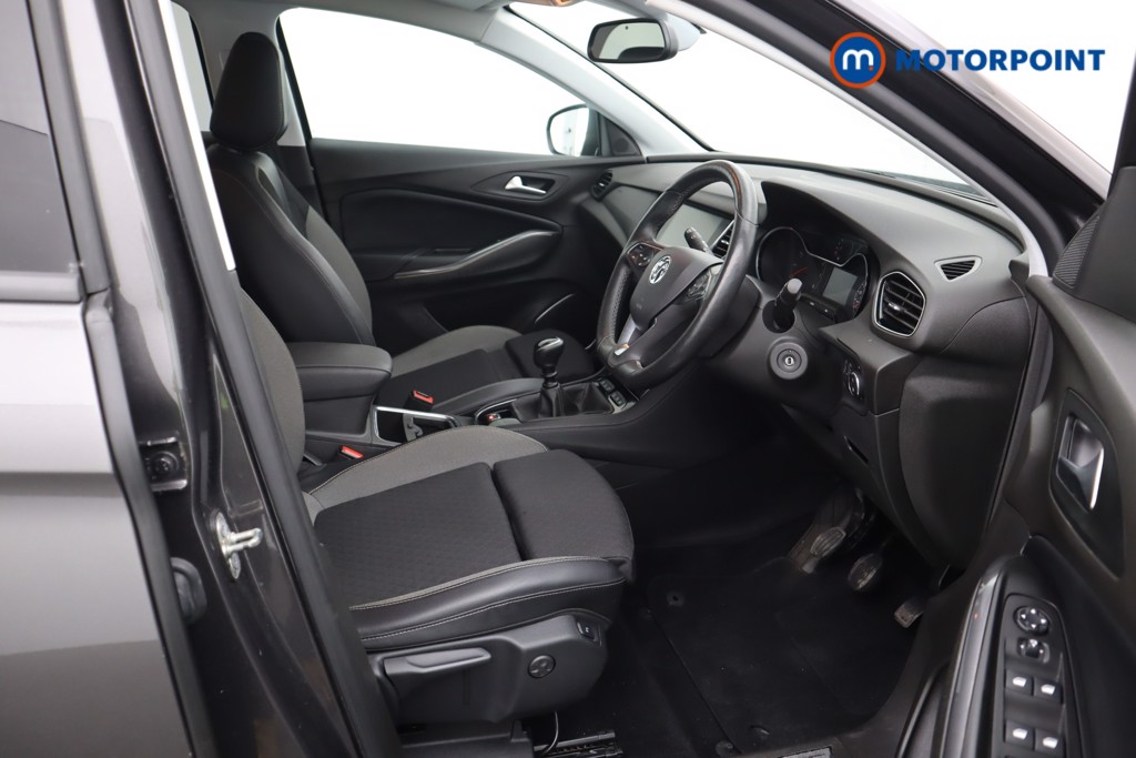 Vauxhall Grandland X Business Edition Nav Manual Diesel SUV - Stock Number (1539849) - 1st supplementary image