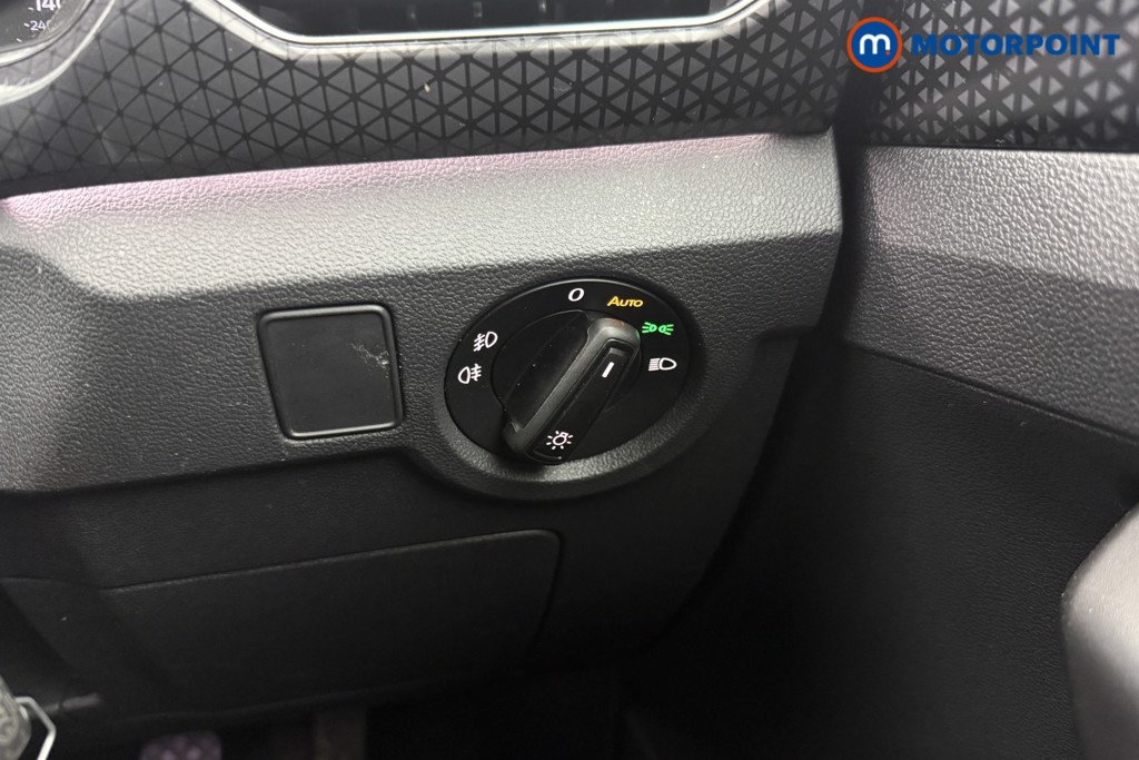 Volkswagen T-Cross SEL Manual Petrol SUV - Stock Number (1539879) - 11th supplementary image