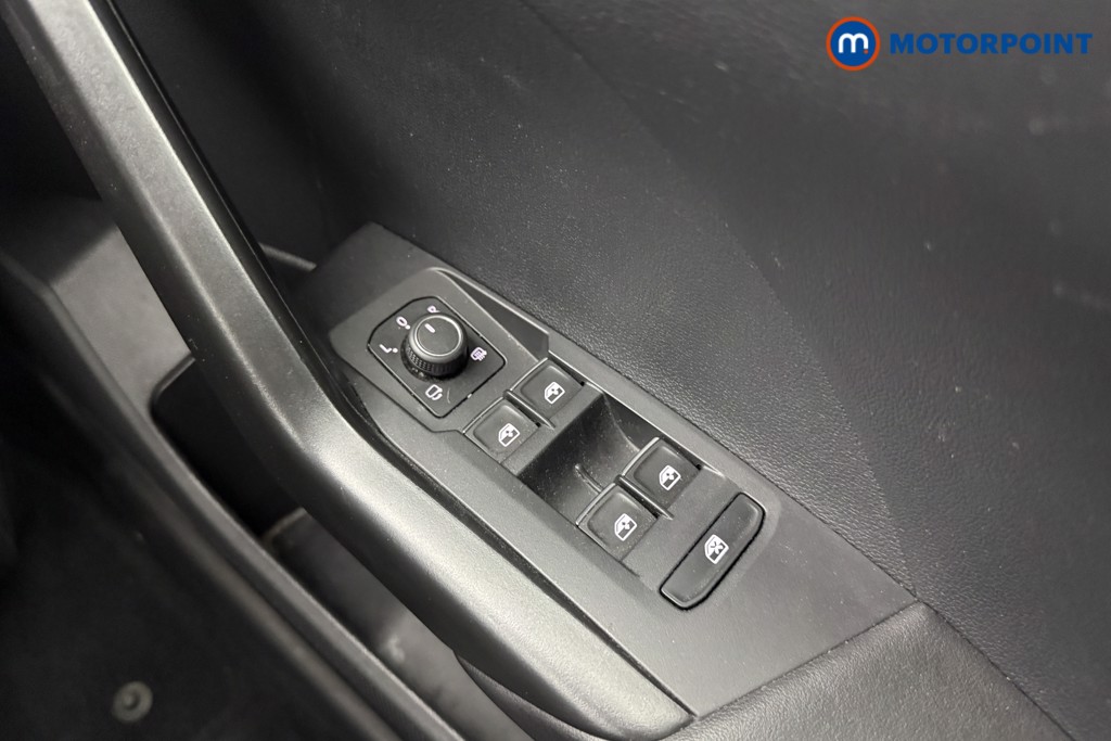 Volkswagen T-Cross SEL Manual Petrol SUV - Stock Number (1539879) - 12th supplementary image