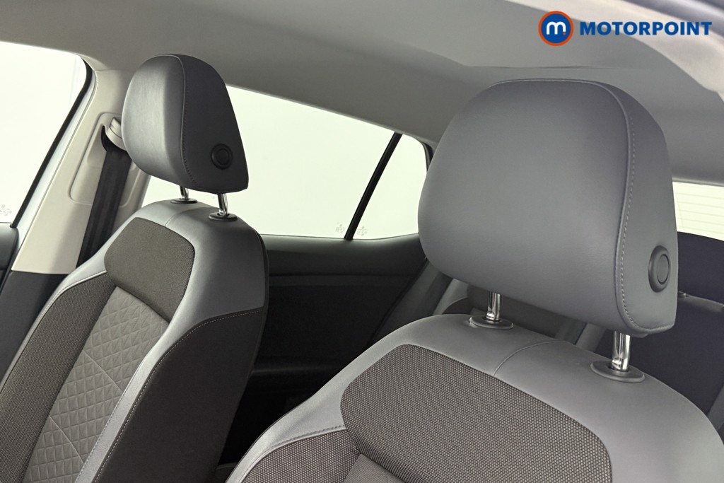 Volkswagen T-Cross SEL Manual Petrol SUV - Stock Number (1539879) - 18th supplementary image
