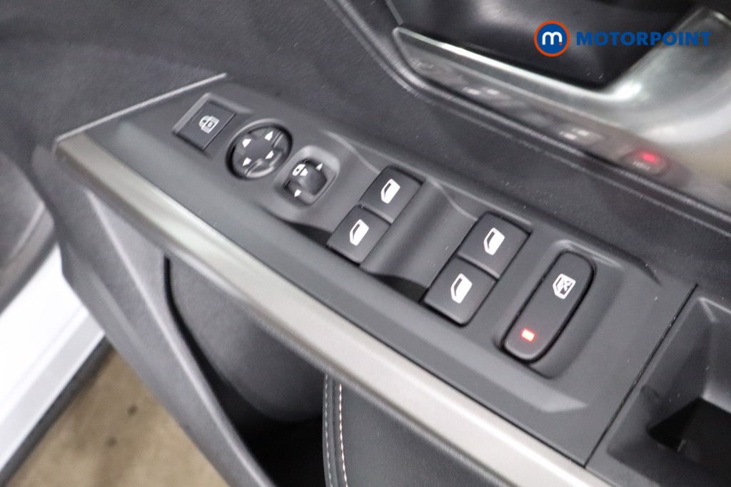 Peugeot 3008 Allure Automatic Electric SUV - Stock Number (1540221) - 22nd supplementary image