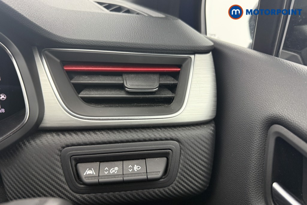Renault Captur R.S. Line Automatic Petrol-Electric Hybrid SUV - Stock Number (1540444) - 13th supplementary image