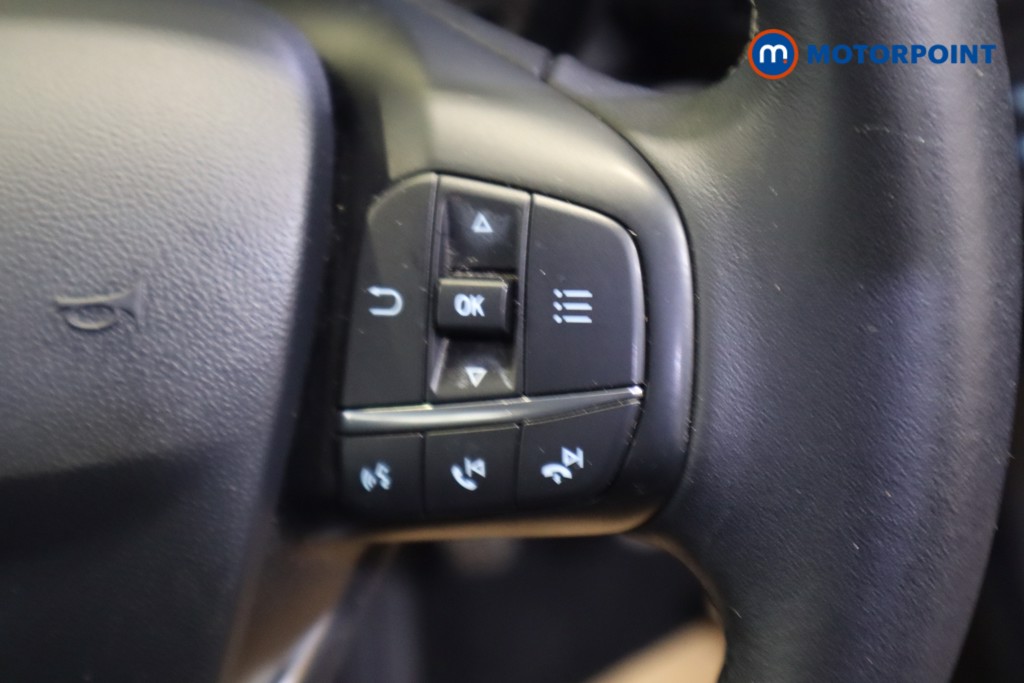 Ford Fiesta Zetec Manual Petrol Hatchback - Stock Number (1540592) - 9th supplementary image
