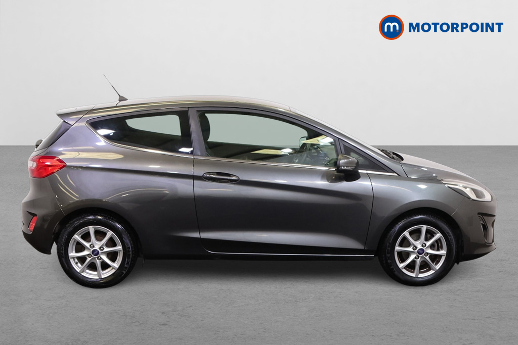 Ford Fiesta Zetec Manual Petrol Hatchback - Stock Number (1540592) - Drivers side