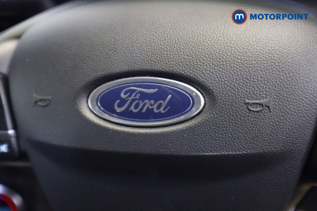 Ford Fiesta Zetec Manual Petrol Hatchback - Stock Number (1540753) - 10th supplementary image