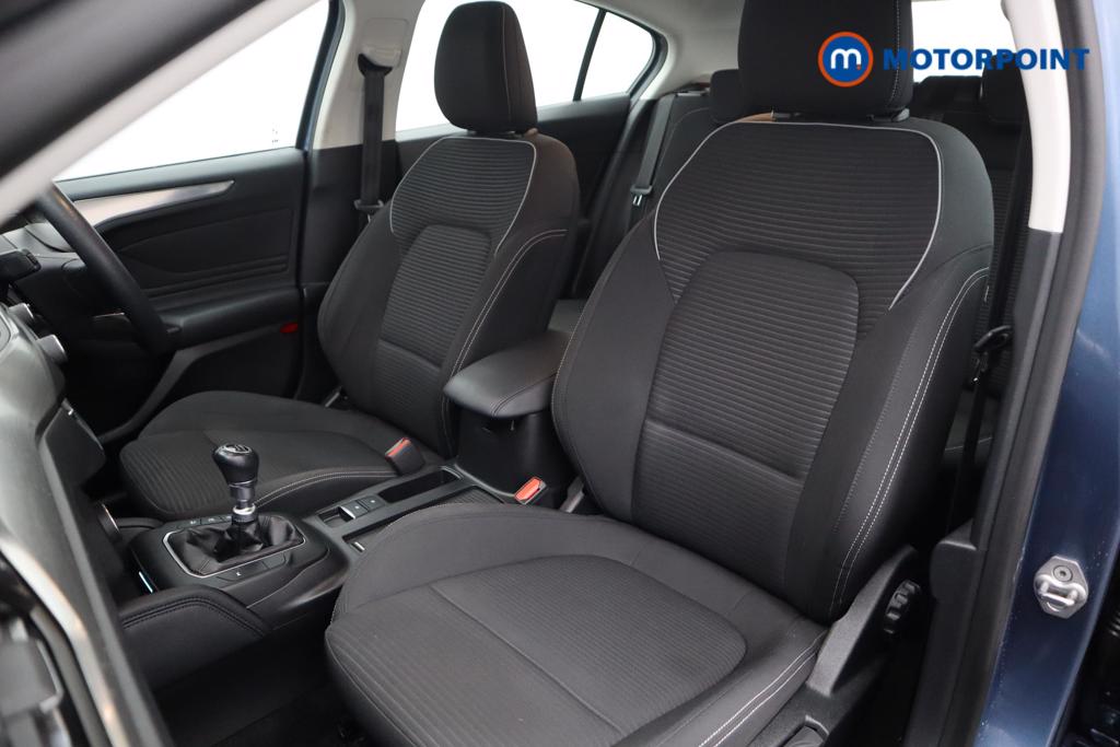 Ford Focus Titanium Manual Petrol Hatchback - Stock Number (1540755) - 3rd supplementary image
