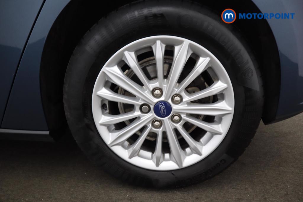 Ford Focus Titanium Manual Petrol Hatchback - Stock Number (1540755) - 24th supplementary image