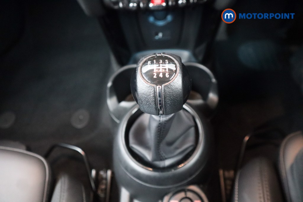 Mini Hatchback Cooper Classic Manual Petrol Hatchback - Stock Number (1540821) - 6th supplementary image