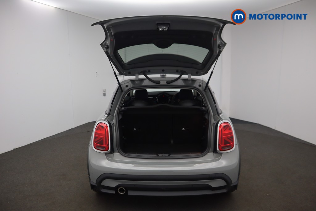 Mini Hatchback Cooper Classic Manual Petrol Hatchback - Stock Number (1540821) - 19th supplementary image