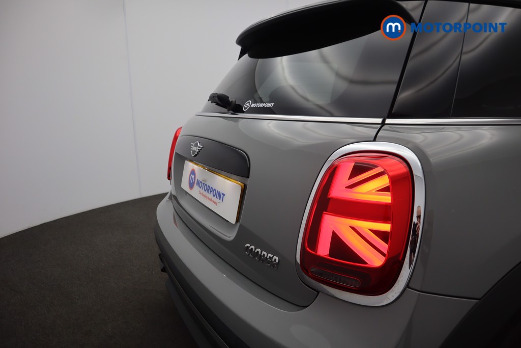Mini Hatchback Cooper Classic Manual Petrol Hatchback - Stock Number (1540821) - 24th supplementary image
