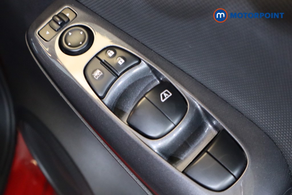 Nissan Juke Acenta Manual Petrol SUV - Stock Number (1540897) - 8th supplementary image