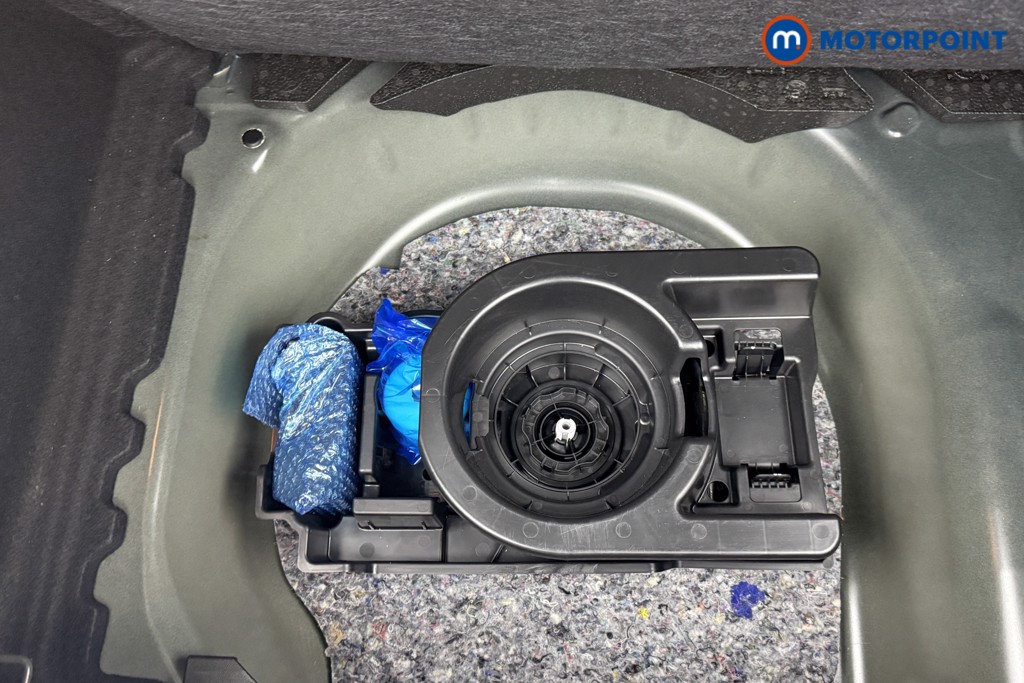 Vauxhall Corsa Gs Line Manual Petrol Hatchback - Stock Number (1541128) - 25th supplementary image