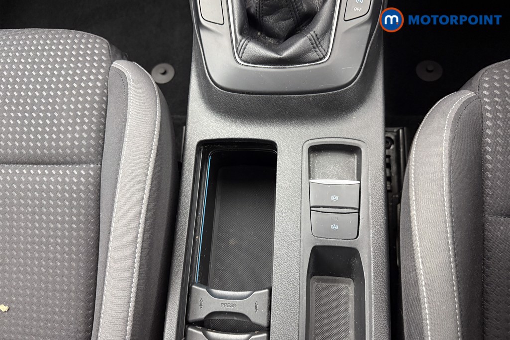 Ford Focus Zetec Manual Petrol Hatchback - Stock Number (1541173) - 6th supplementary image