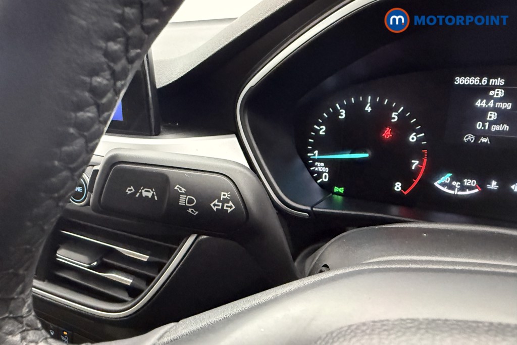 Ford Focus Zetec Manual Petrol Hatchback - Stock Number (1541173) - 10th supplementary image
