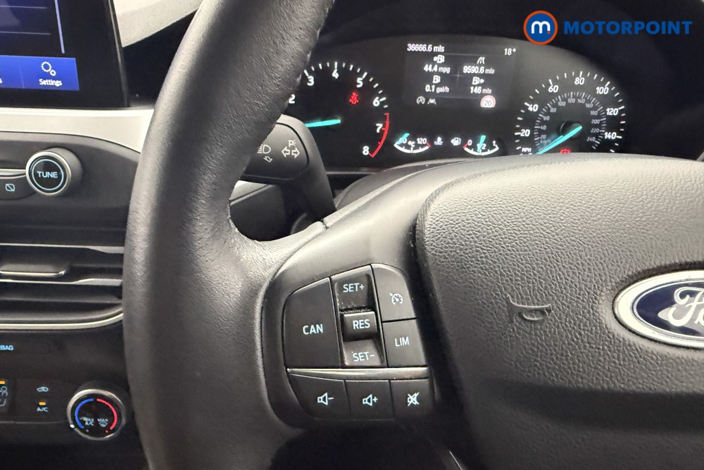 Ford Focus Zetec Manual Petrol Hatchback - Stock Number (1541173) - 11th supplementary image