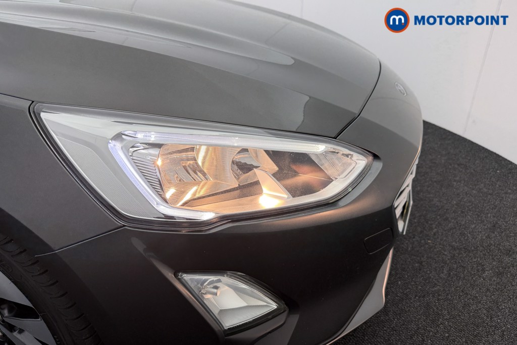 Ford Focus Zetec Manual Petrol Hatchback - Stock Number (1541173) - 16th supplementary image
