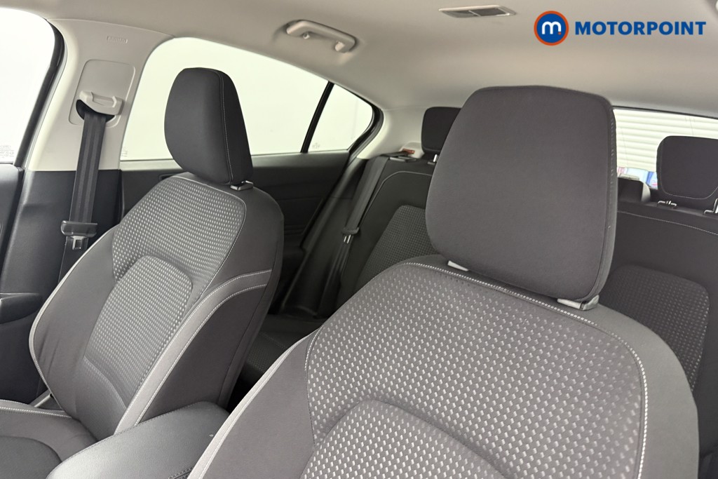 Ford Focus Zetec Manual Petrol Hatchback - Stock Number (1541173) - 20th supplementary image