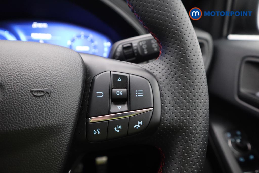 Ford Focus St-Line Vignale Manual Petrol-Electric Hybrid Hatchback - Stock Number (1541462) - 8th supplementary image