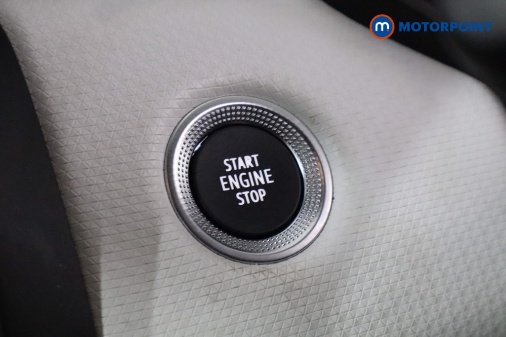 Renault Clio Se Edition Manual Petrol Hatchback - Stock Number (1541524) - 14th supplementary image