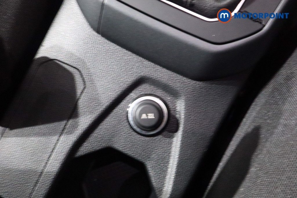Volkswagen Polo R-Line Automatic Petrol Hatchback - Stock Number (1541542) - 19th supplementary image