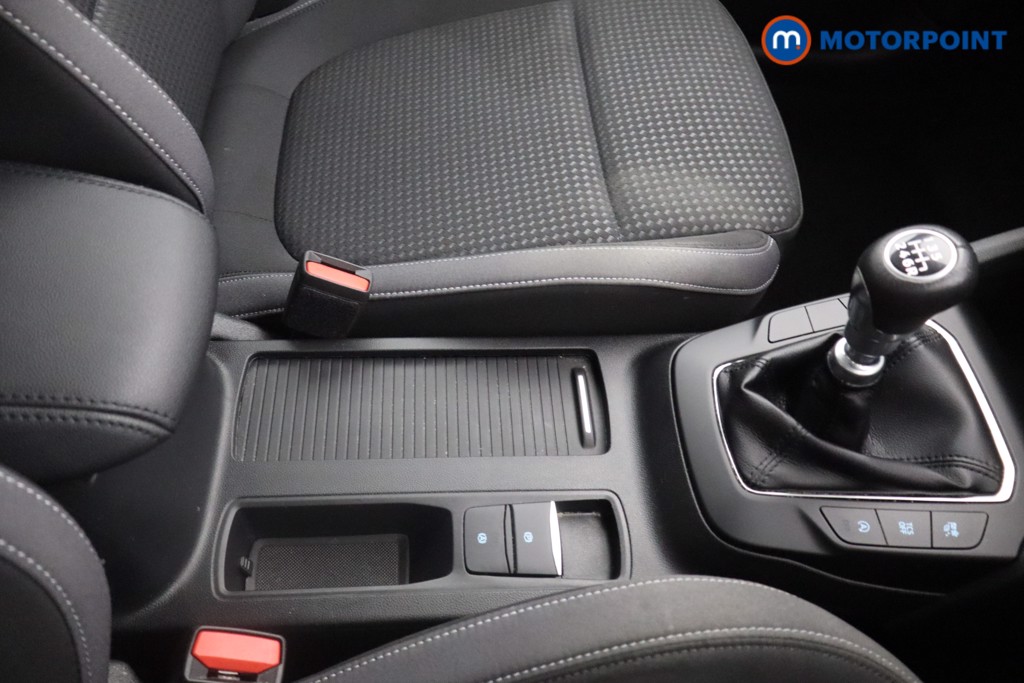 Ford Focus Zetec Edition Manual Petrol-Electric Hybrid Hatchback - Stock Number (1541555) - 7th supplementary image