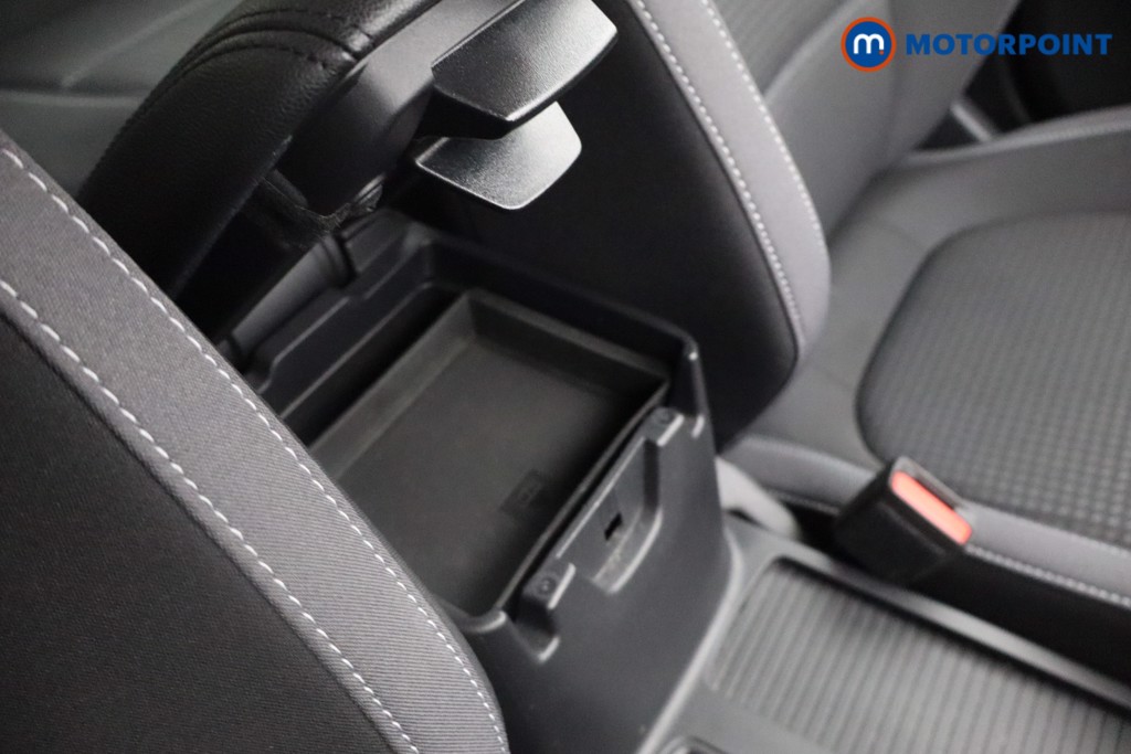 Ford Focus Zetec Edition Manual Petrol-Electric Hybrid Hatchback - Stock Number (1541555) - 8th supplementary image