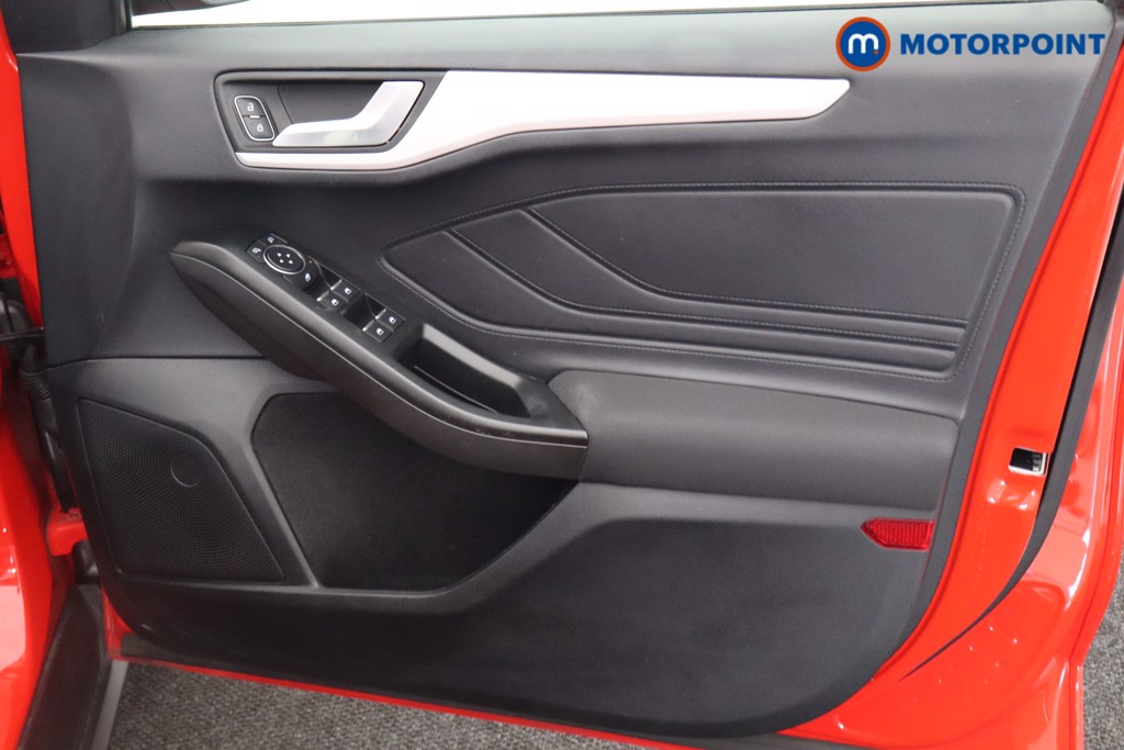 Ford Focus Zetec Edition Manual Petrol-Electric Hybrid Hatchback - Stock Number (1541555) - 15th supplementary image