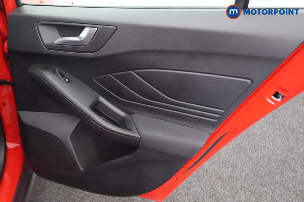Ford Focus Zetec Edition Manual Petrol-Electric Hybrid Hatchback - Stock Number (1541555) - 16th supplementary image