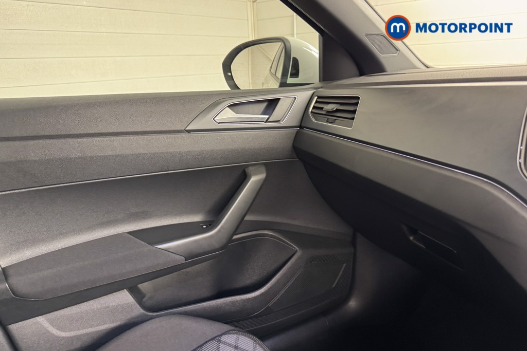 Volkswagen Taigo R-Line Automatic Petrol SUV - Stock Number (1541582) - 12th supplementary image