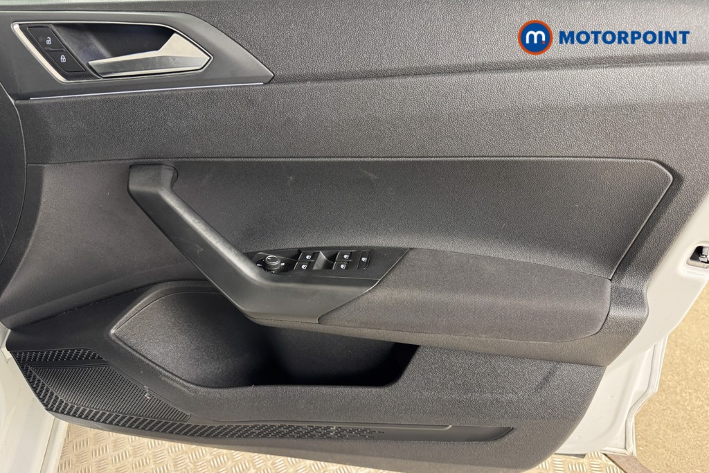 Volkswagen Taigo R-Line Automatic Petrol SUV - Stock Number (1541582) - 16th supplementary image