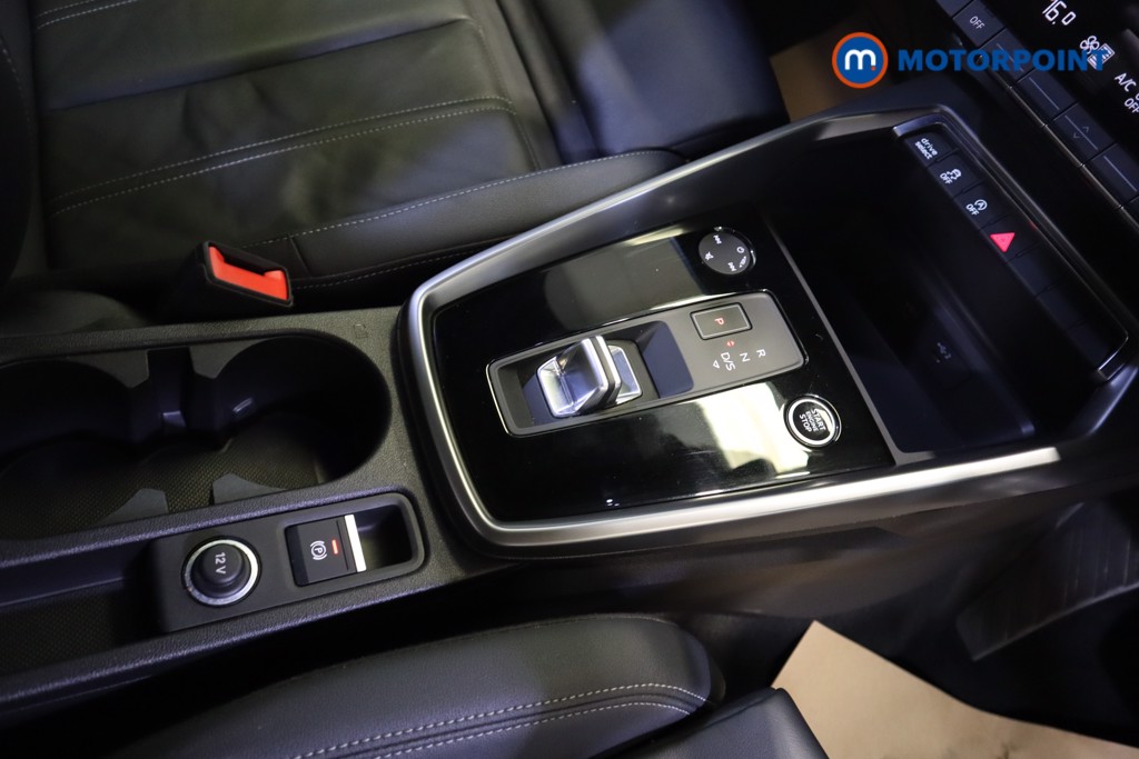 Audi A3 S Line Automatic Petrol Hatchback - Stock Number (1541608) - 5th supplementary image