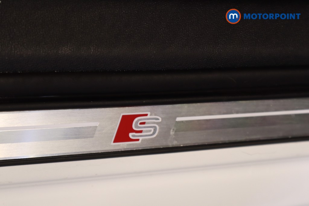 Audi A3 S Line Automatic Petrol Hatchback - Stock Number (1541608) - 7th supplementary image