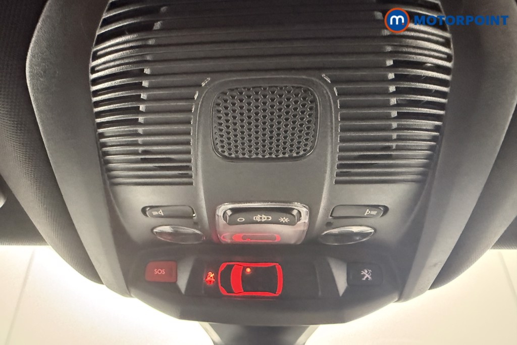 Peugeot 3008 Allure Automatic Petrol-Electric Hybrid SUV - Stock Number (1541788) - 6th supplementary image