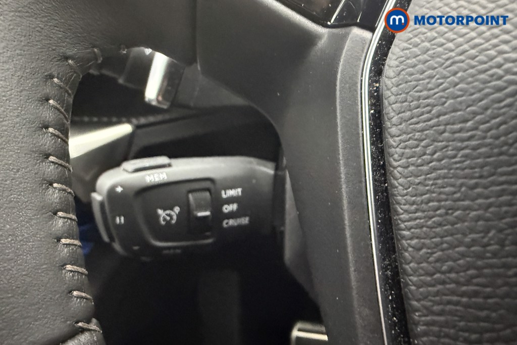 Peugeot 3008 Allure Automatic Petrol-Electric Hybrid SUV - Stock Number (1541788) - 7th supplementary image