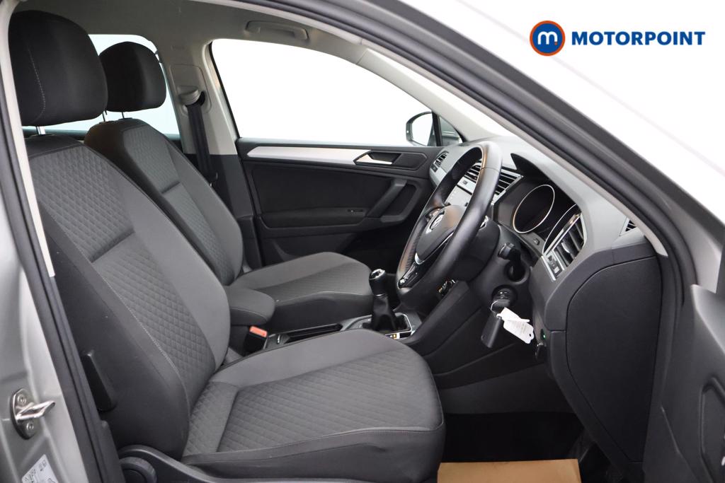 Volkswagen Tiguan Match Manual Petrol SUV - Stock Number (1541960) - 11th supplementary image