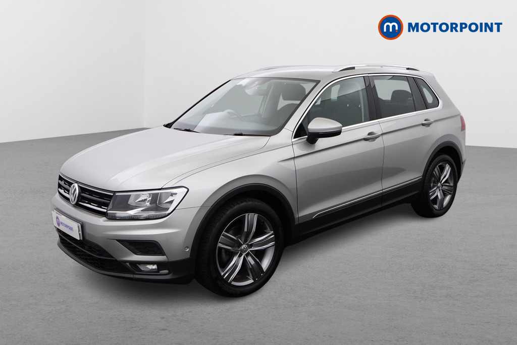 Volkswagen Tiguan Match Manual Petrol SUV - Stock Number (1541960) - Passenger side front corner