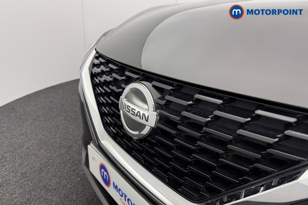 Nissan Qashqai N-Connecta Automatic Petrol SUV - Stock Number (1541983) - 20th supplementary image