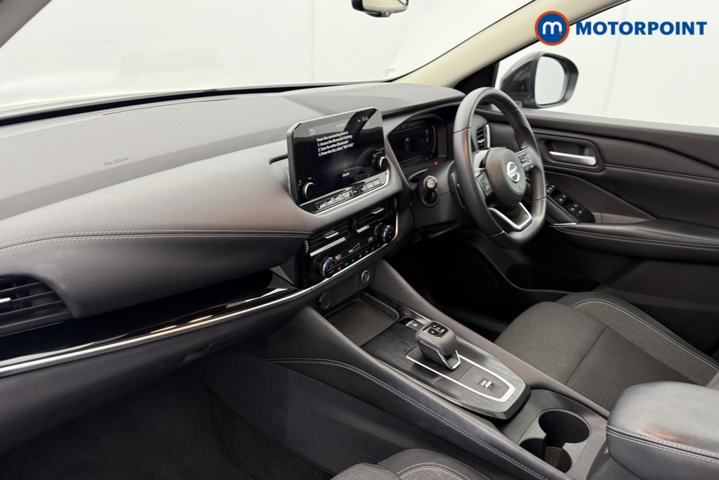 Nissan Qashqai N-Connecta Automatic Petrol SUV - Stock Number (1541983) - 21st supplementary image