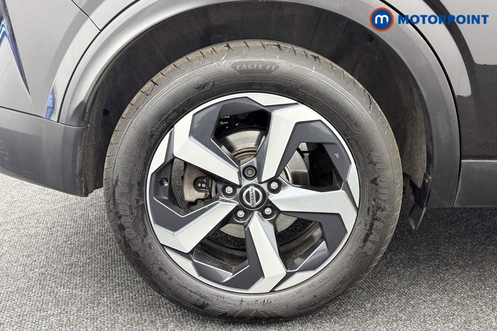 Nissan Qashqai N-Connecta Automatic Petrol SUV - Stock Number (1541983) - 36th supplementary image