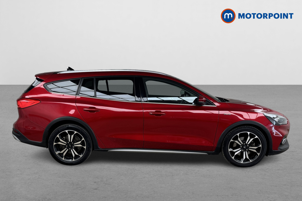 Ford Focus Active X Vignale Edition Manual Petrol-Electric Hybrid Estate - Stock Number (1524325) - Drivers side