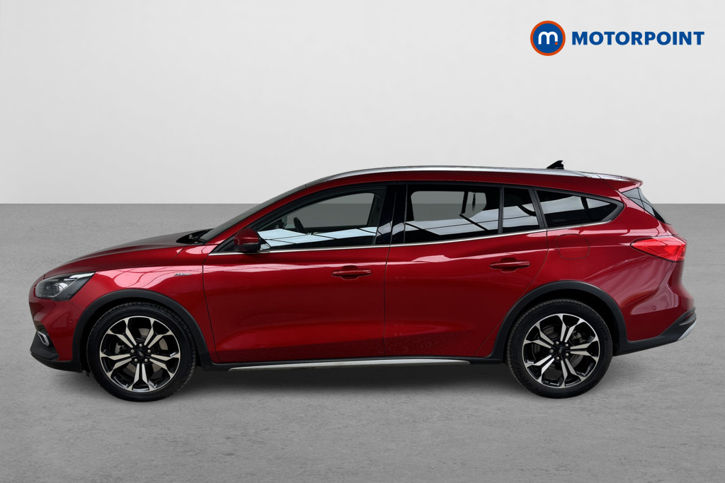 Ford Focus Active X Vignale Edition Manual Petrol-Electric Hybrid Estate - Stock Number (1524325) - Passenger side
